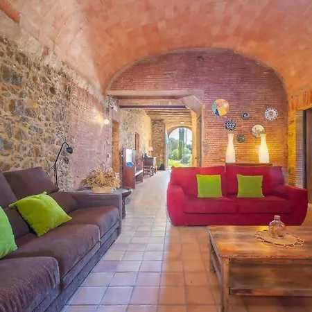 Masia Con Piscina En Costa Brava Tatil Evi Verges