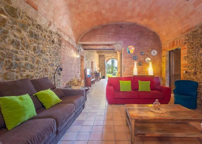 Masia Con Piscina En Costa Brava Tatil Evi Verges