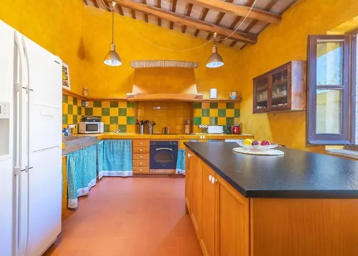 Masia Con Piscina En Costa Brava Tatil Evi